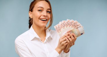Курс Работа с банкноти и монети в евро